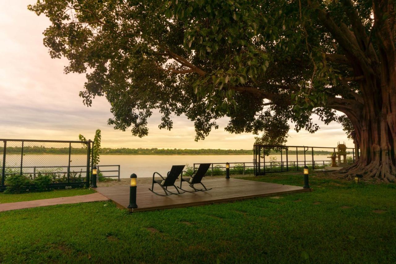 Bo Tree Cottage On The River Mukdahan Dış mekan fotoğraf