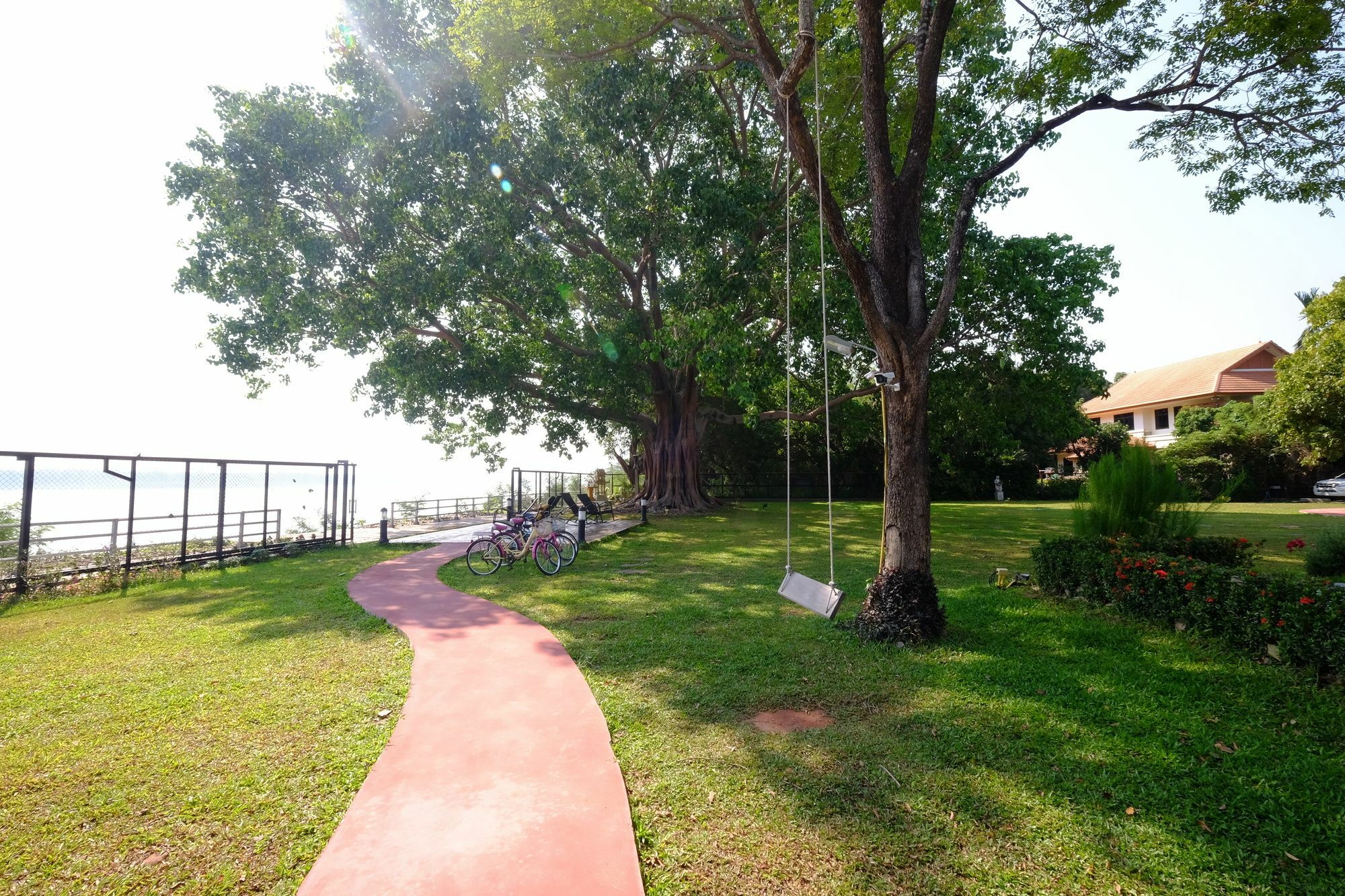 Bo Tree Cottage On The River Mukdahan Dış mekan fotoğraf